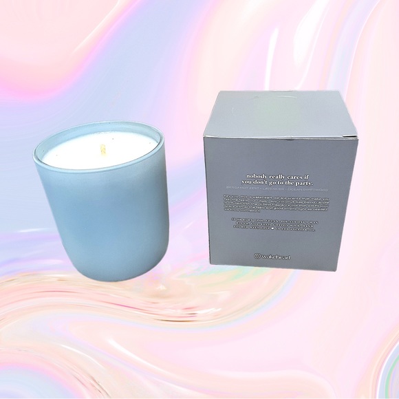 Wakeheart Kickback Scented Candle Lavender Ocean Driftwood Fresh Linen 8 Oz - Picture 6 of 11